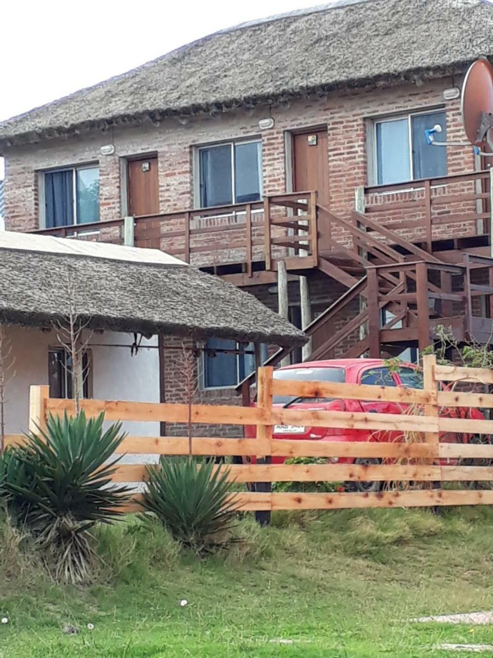 Hostal La Virazon Punta Del Diablo Ngoại thất bức ảnh